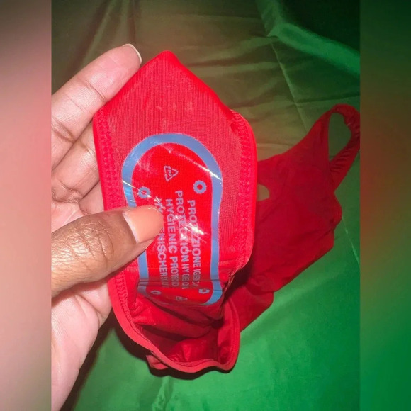 Icon Swim Swimsuit - Picture 7 of 7